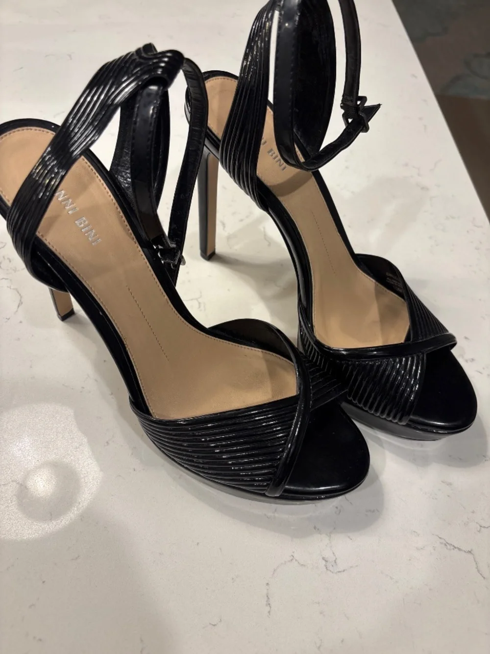 Size 10M - Gianni Bini - Emaleigh Heels